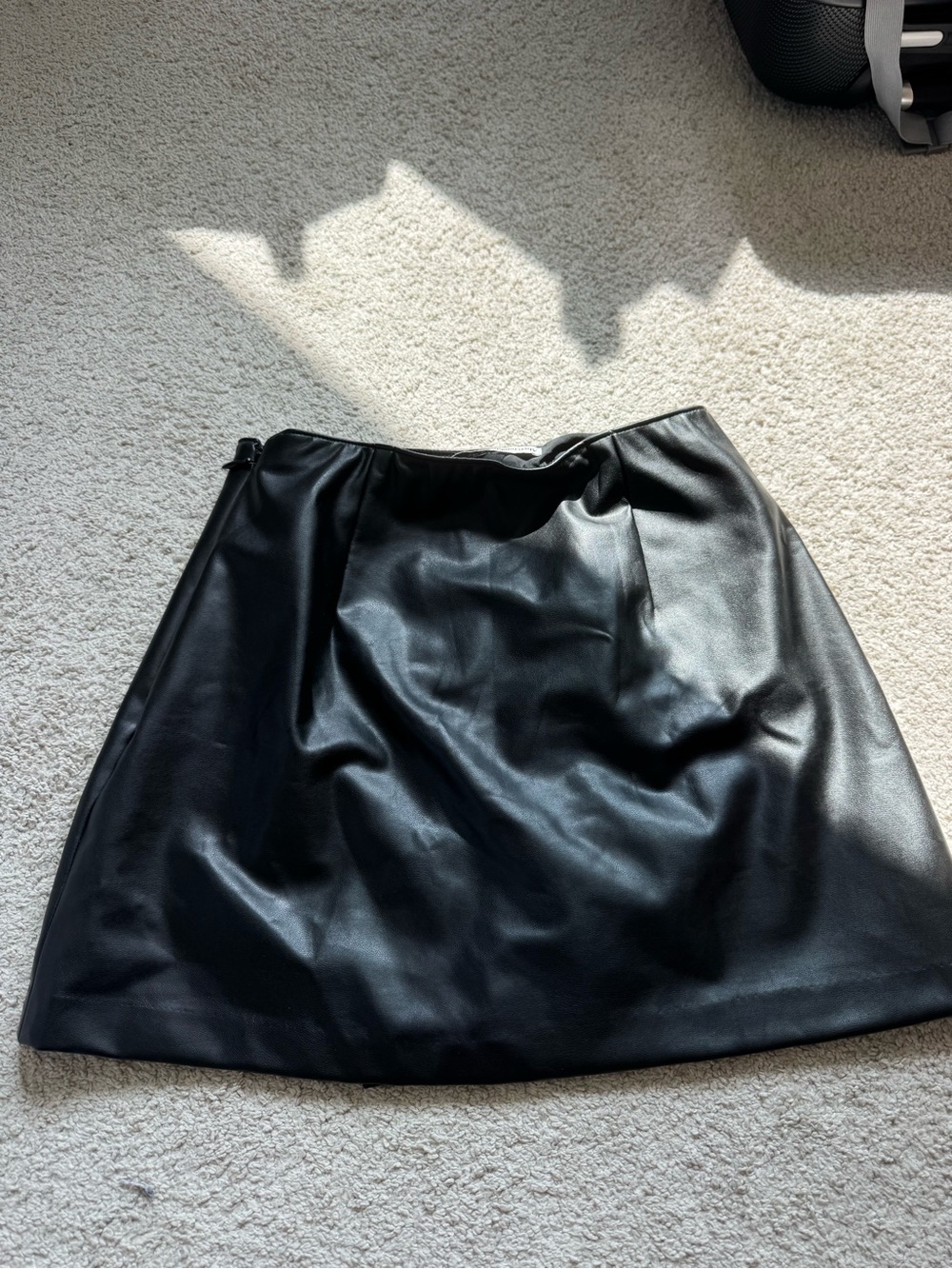 Abercrombie leather skirt - Picture 3 of 4